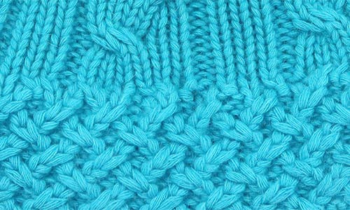 Portolano Chunky Cable Knit Beanie In Blue