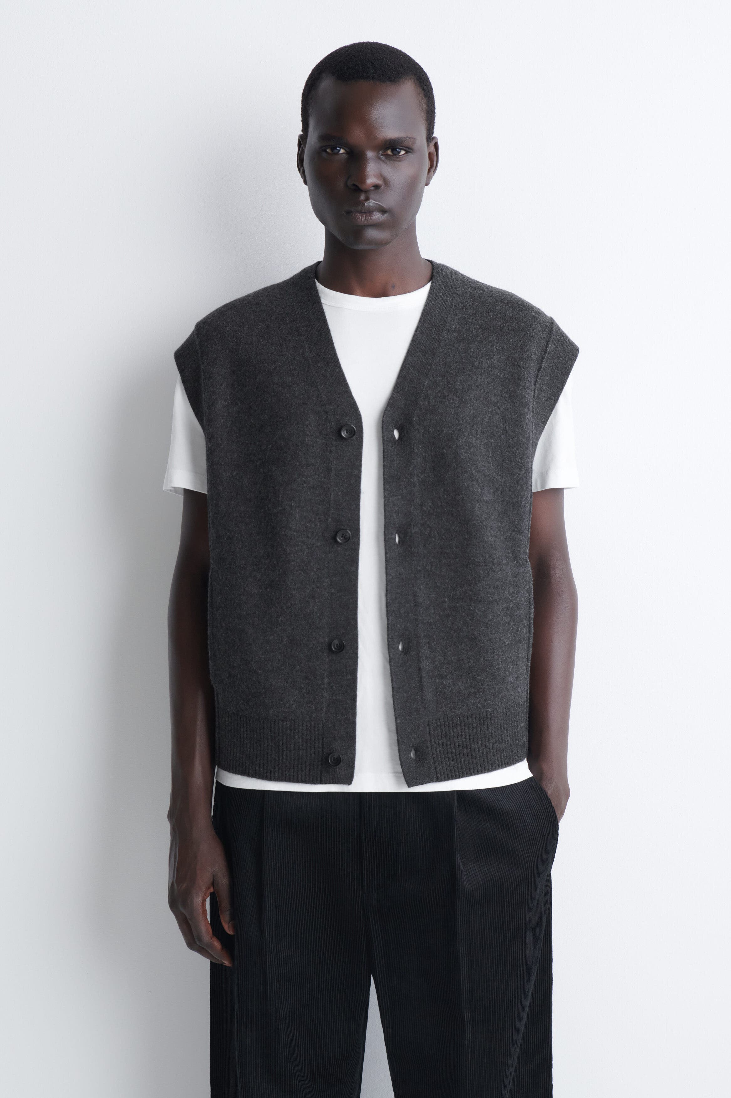 selected CHARCOAL MÉLANGE