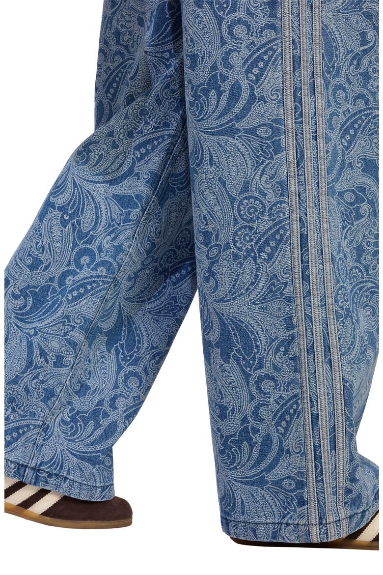 Paisley Print Straight Leg Jeans, Alternate, color, MEDIUM VINTAGE/ LIGHT DENIM