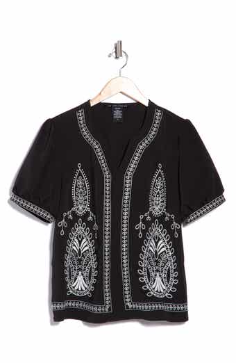 Embroidered Puff Sleeve Top