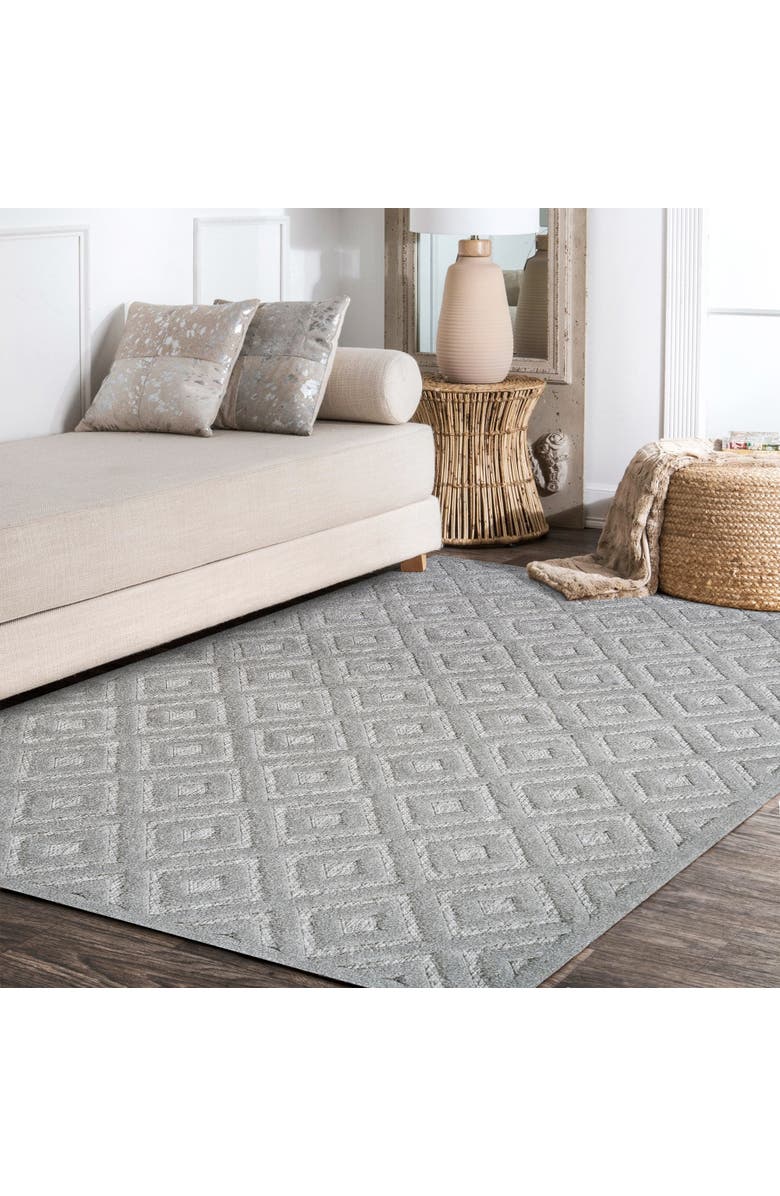 JONATHAN Y Portmany Neutral Diamond Trellis Indoor/Outdoor Area Rug, Alternate, color, Mist