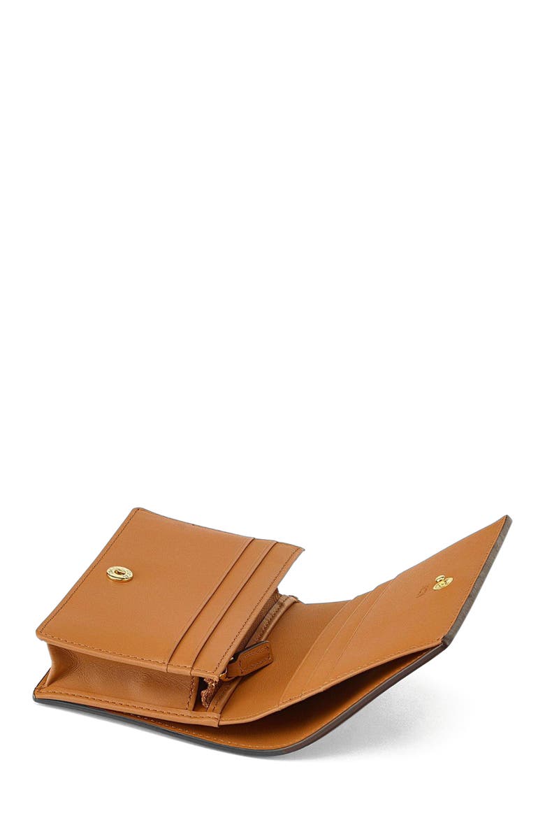 Tracy Wallet in Visetos, Alternate, color, Cognac
