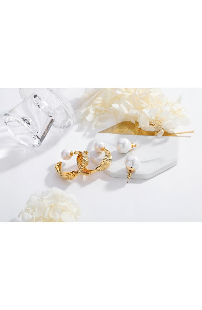 Classicharms Twisted Wave Hoop Earrings, Alternate, color, Gold