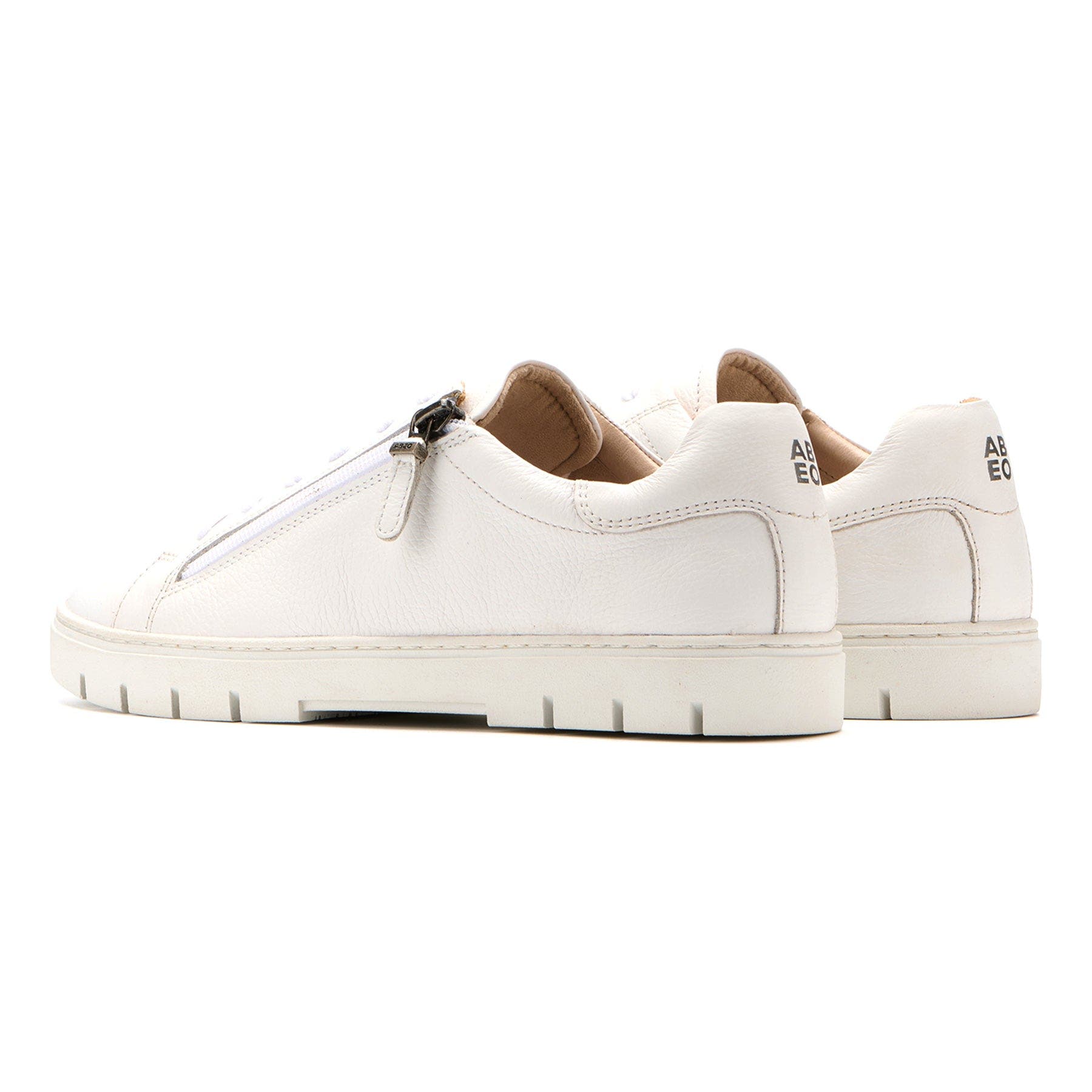 Roam LaceSneaker, Alternate, color, White Leather