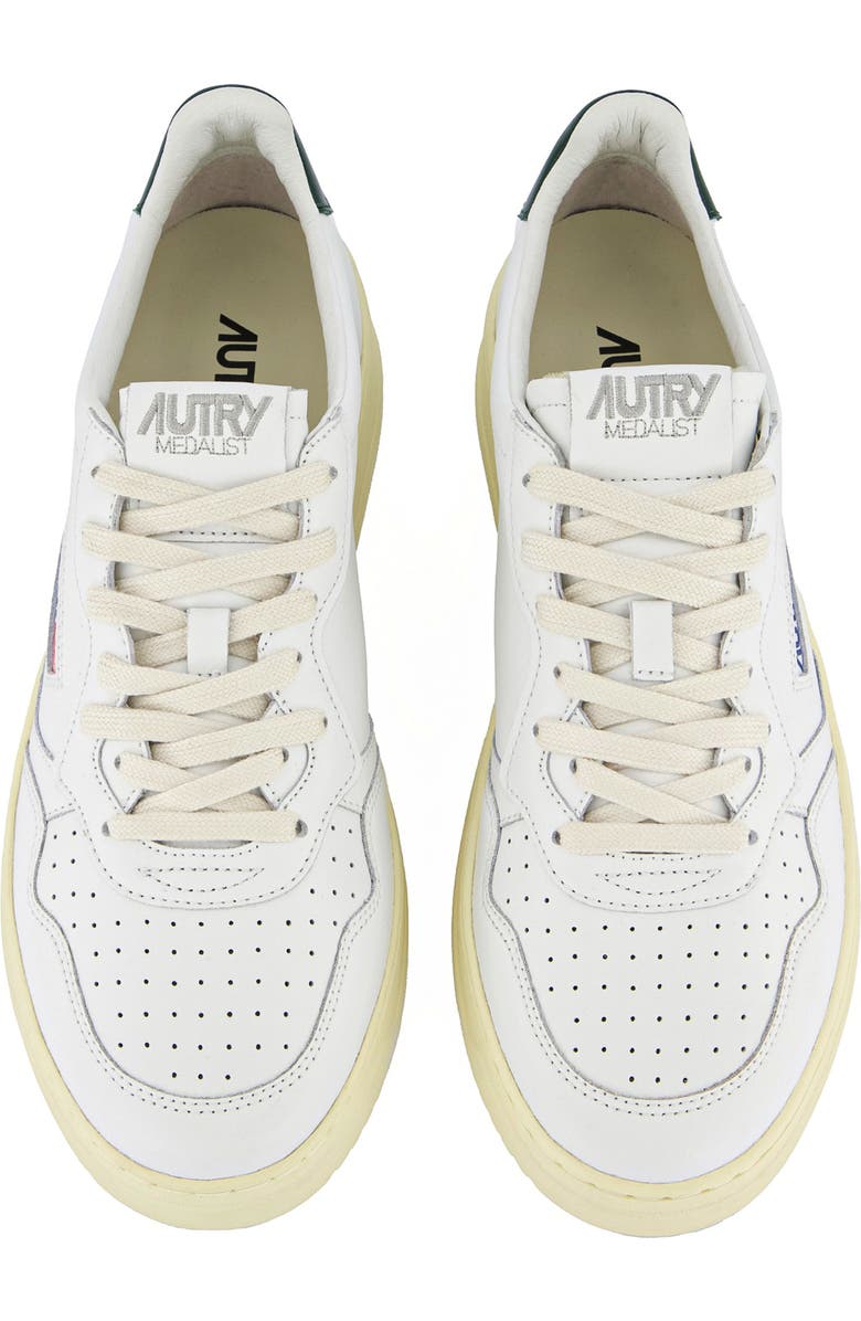 AUTRY Medalist Low Sneaker, Alternate, color, Leat/Leat Wht/Mountain