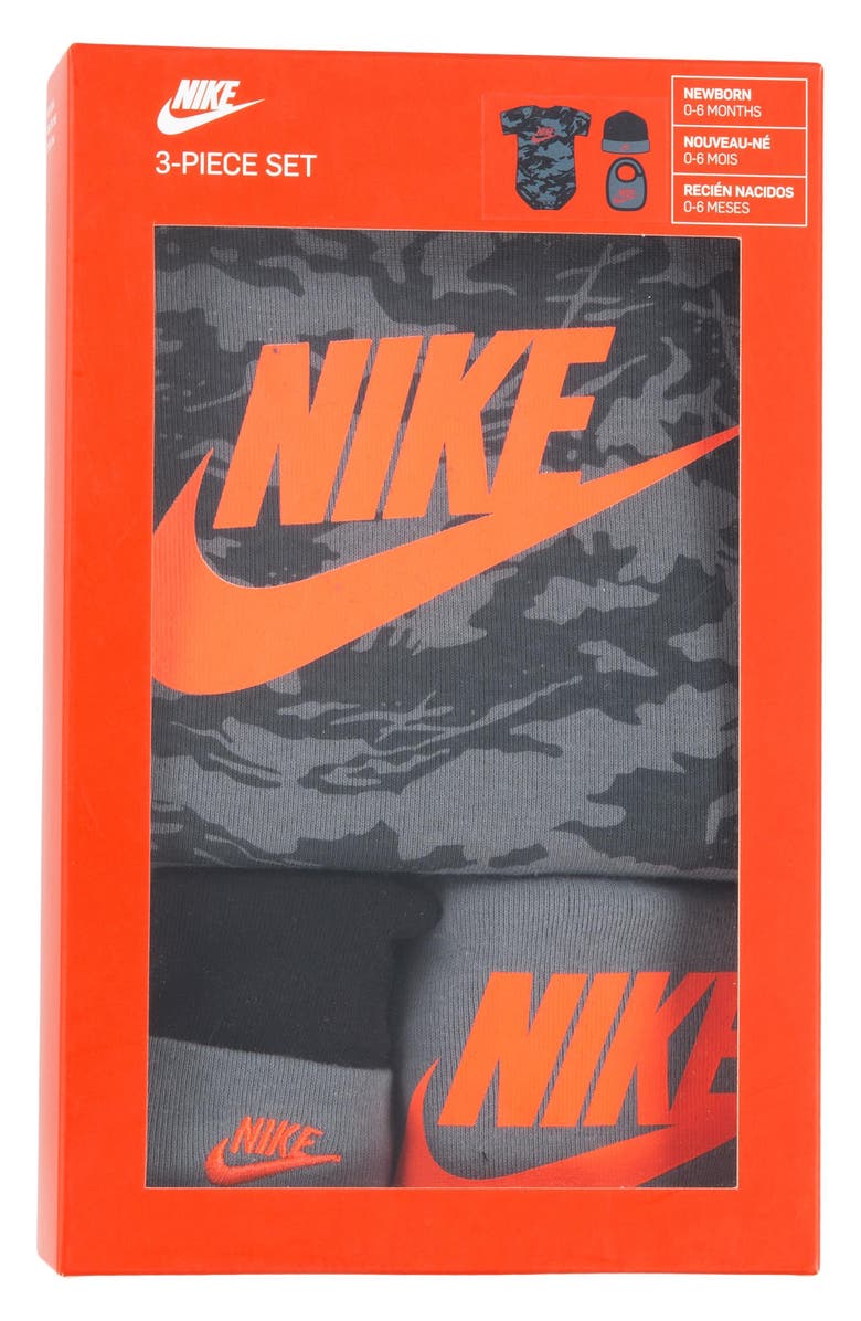 Nike Camo Bodysuit, Beanie & Bib Boxed Set, Alternate, color, Smoke Grey