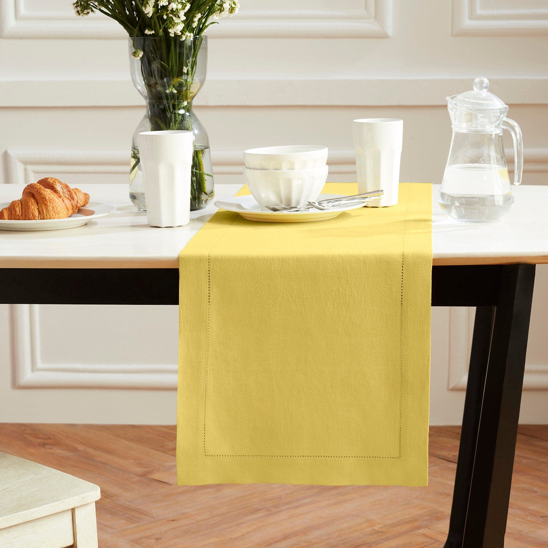 selected Yellow