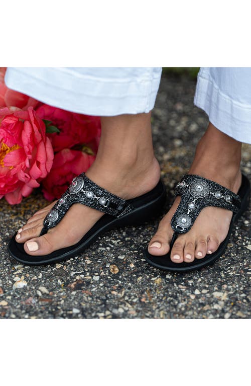 Minnetonka Brecca Flip Flop In Black Metallic