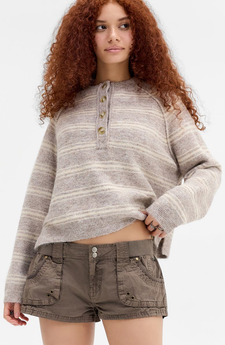 BDG Urban Outfitters Ridley Low Rise Cotton Shorts, Alternate, color, Brown