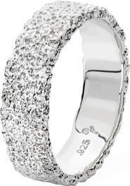 Lucy Quartermaine Hula Middle Ring