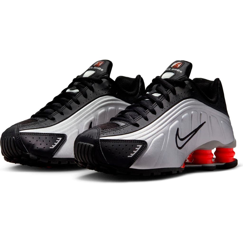 Nike Boys Shox R4 In Silver/metallic Silver/black