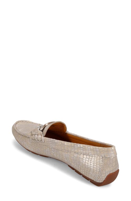Vaneli Aiker Driving Loafer In Champagne