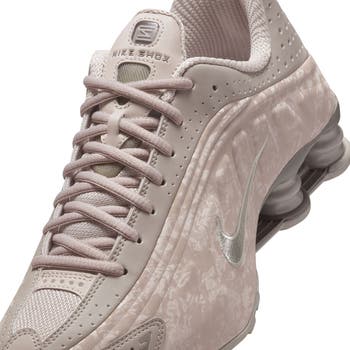 Shox R4 Running Shoe