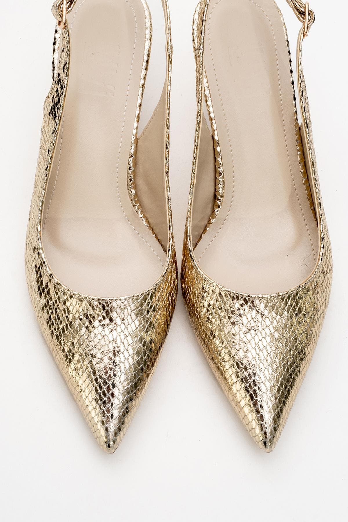 Value Pointed Toe Pump - image 4