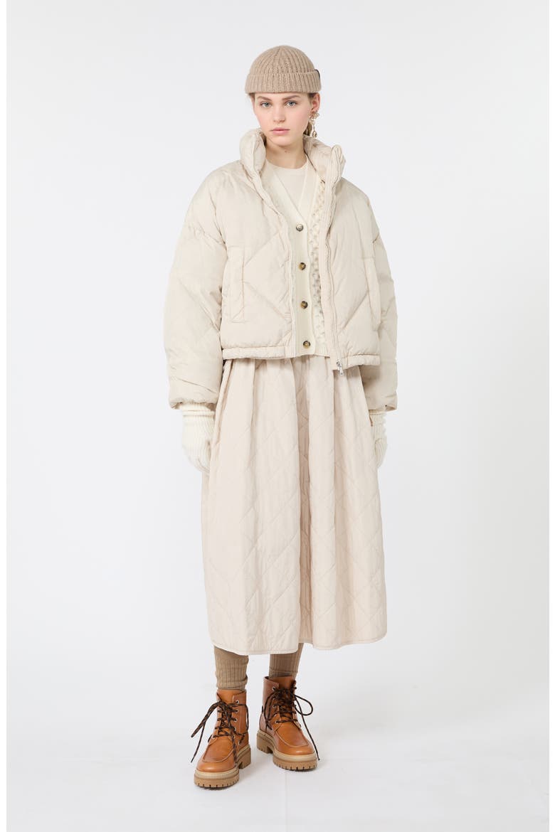 WKDBRIOSE, Alternate, color, IVORY