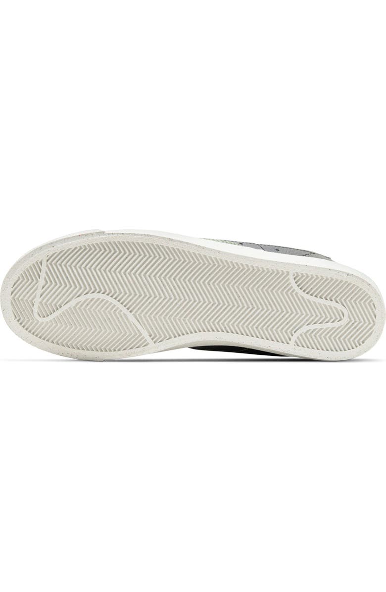 Nike Blazer Mid '77 Vintage Sneaker, Alternate, color,