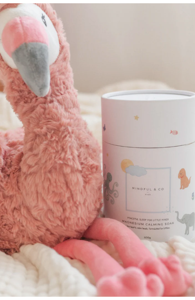 Mindful & Co Kids Magnesium Calming Soak, Alternate, color, Himalayan Salt Pink
