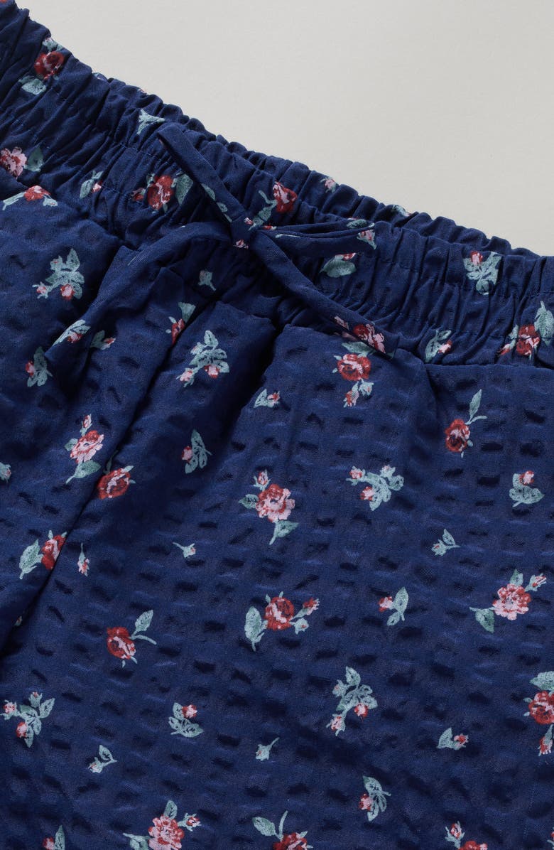 Nordstrom Kids' Floral Seersucker Shorts, Alternate, color, Navy Medieval Rosebuds