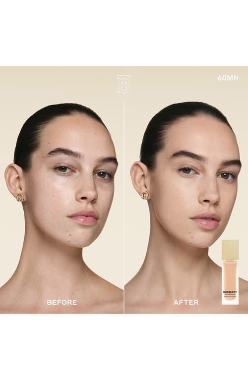 Burberry Beyond Wear Perfecting Matte Foundation In 60 Medium Neutral