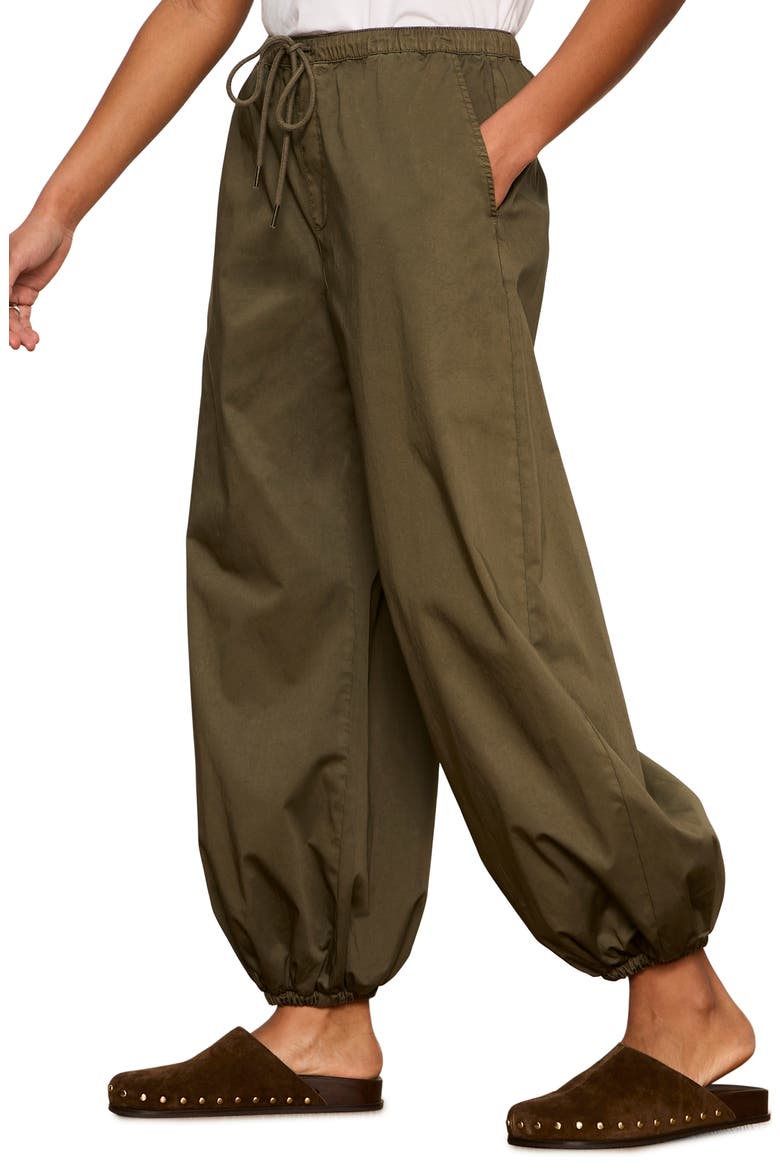 Float On Stretch Cotton Balloon Pants, Alternate, color, GREEN