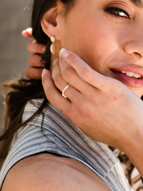 Able Pearl Beaded Ring In Goldilled/pearl