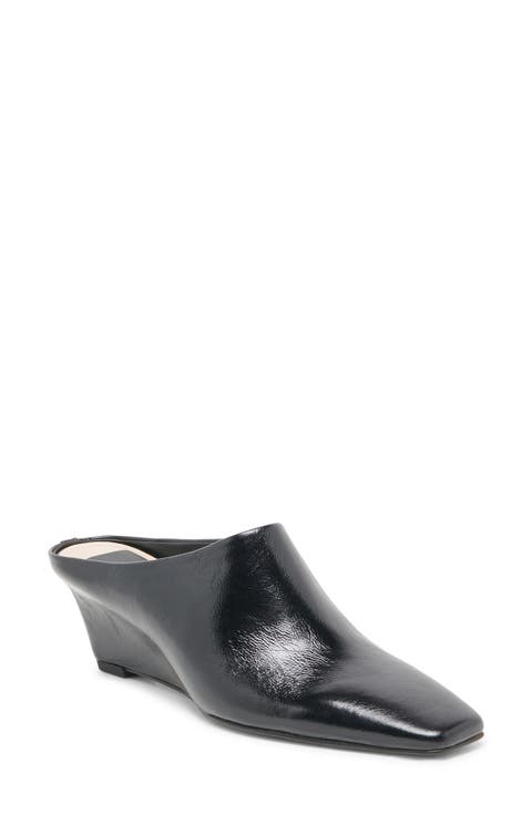 Hilah Wedge Pump