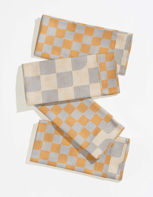 Tortuga Forma Checker Dinner Napkins In Gray