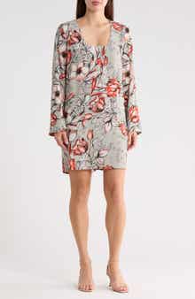 matty m. Long Sleeve Shift Dress