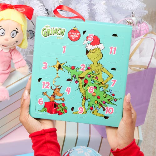 Grinch 12-piece  Jewelry Set With Earrings And Chains