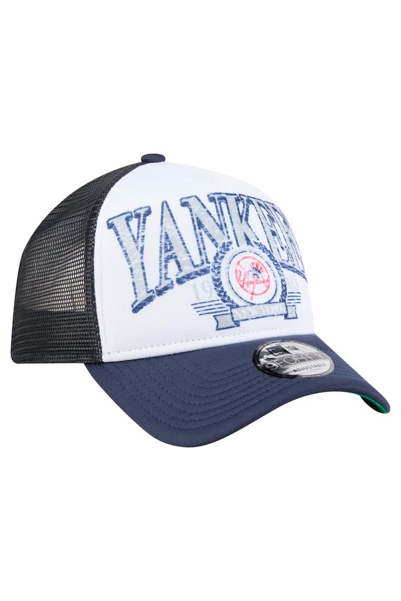 Men's New Era  Navy New York Yankees Distressed 9FORTY A-Frame Adjustable Trucker Hat, Alternate, color, Navy
