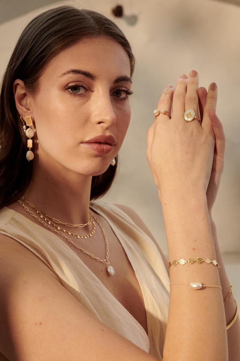 Aphrodite Goddess Pearl Bracelet, Alternate, color, Yellow Gold