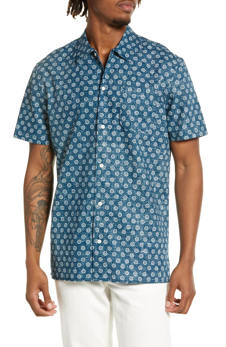 Treasure & Bond Trim Fit Floral Medallion Short Sleeve Camp Shirt, Main, color, 