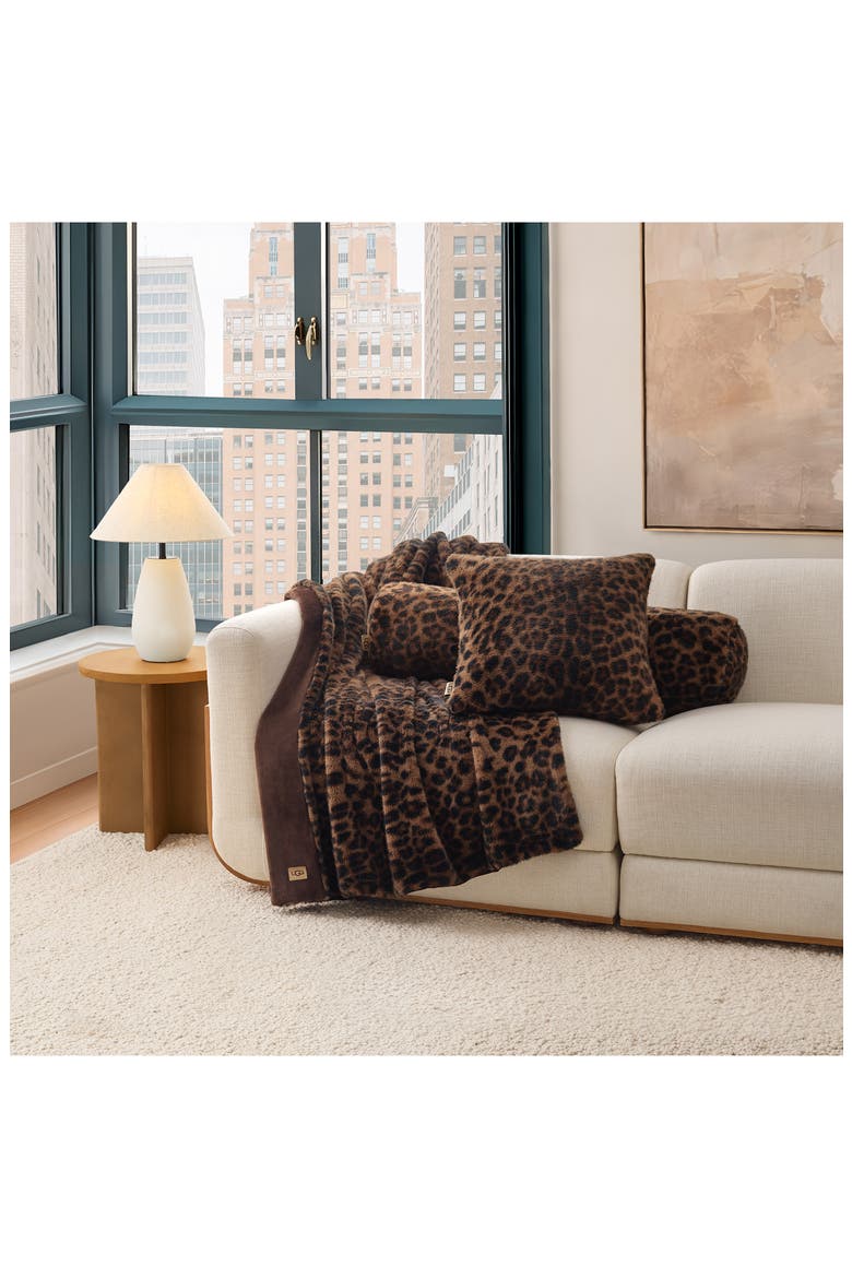 Everett Faux Fur Throw Blanket, Alternate, color, BLACK LEOPARD