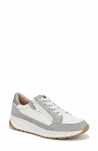 Jace Sneaker