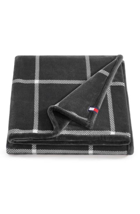 Dumbo Windowpane Reversible Throw