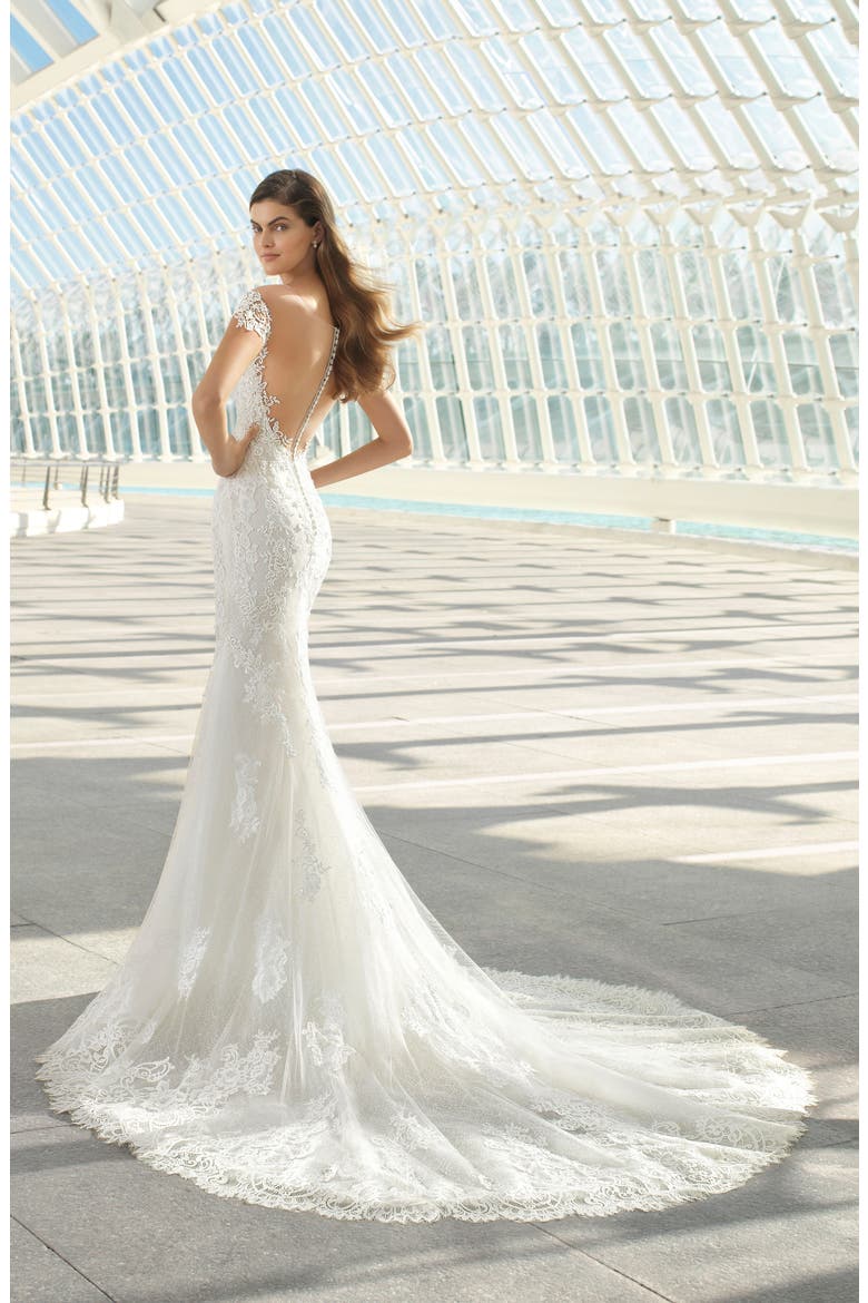 Darling Beaded Floral Lace Mermaid Gown, Alternate, color, NATURAL