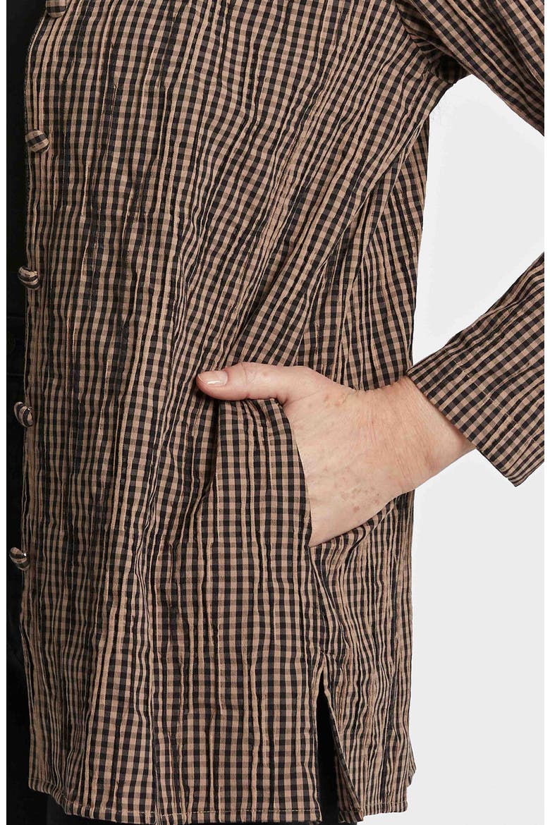 Carolina Crinkled Gingham Cotton Blend Shirt Jacket, Alternate, color, ALMOND/ BLACK
