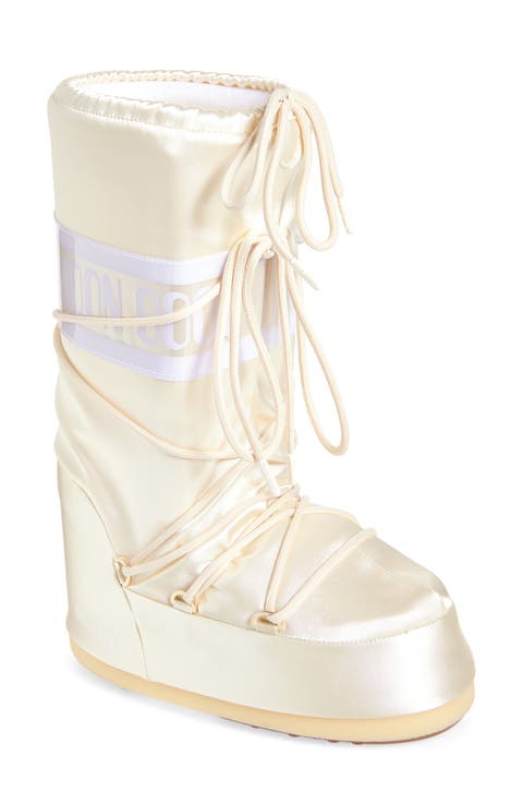 Icon Water Repellent Boot (Women)