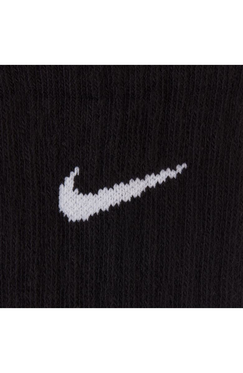 Kids' Dri-FIT Perforated Cushioned Crew Socks