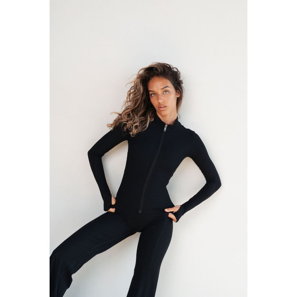 Vitality Cloud Ii Rib Basic Jacket In Black