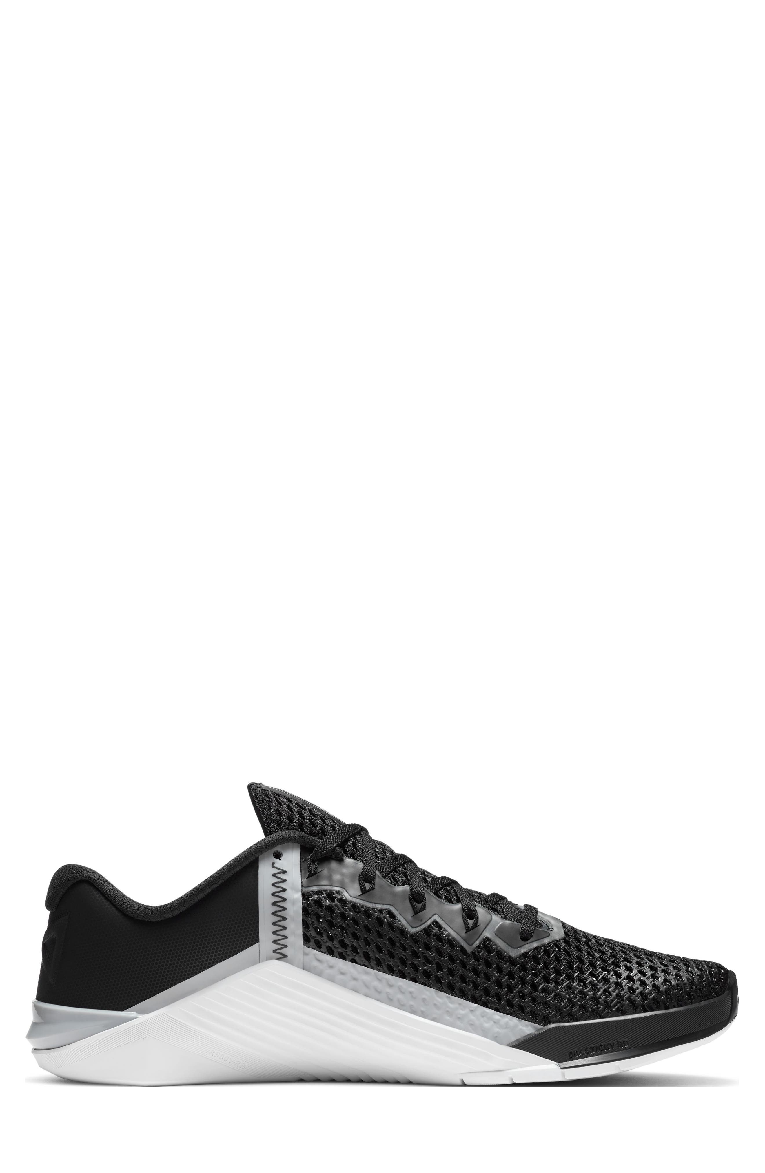 Nike Metcon 6 Training Shoe, Alternate, color, 