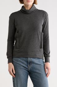 GO COUTURE Turtleneck Sweater
