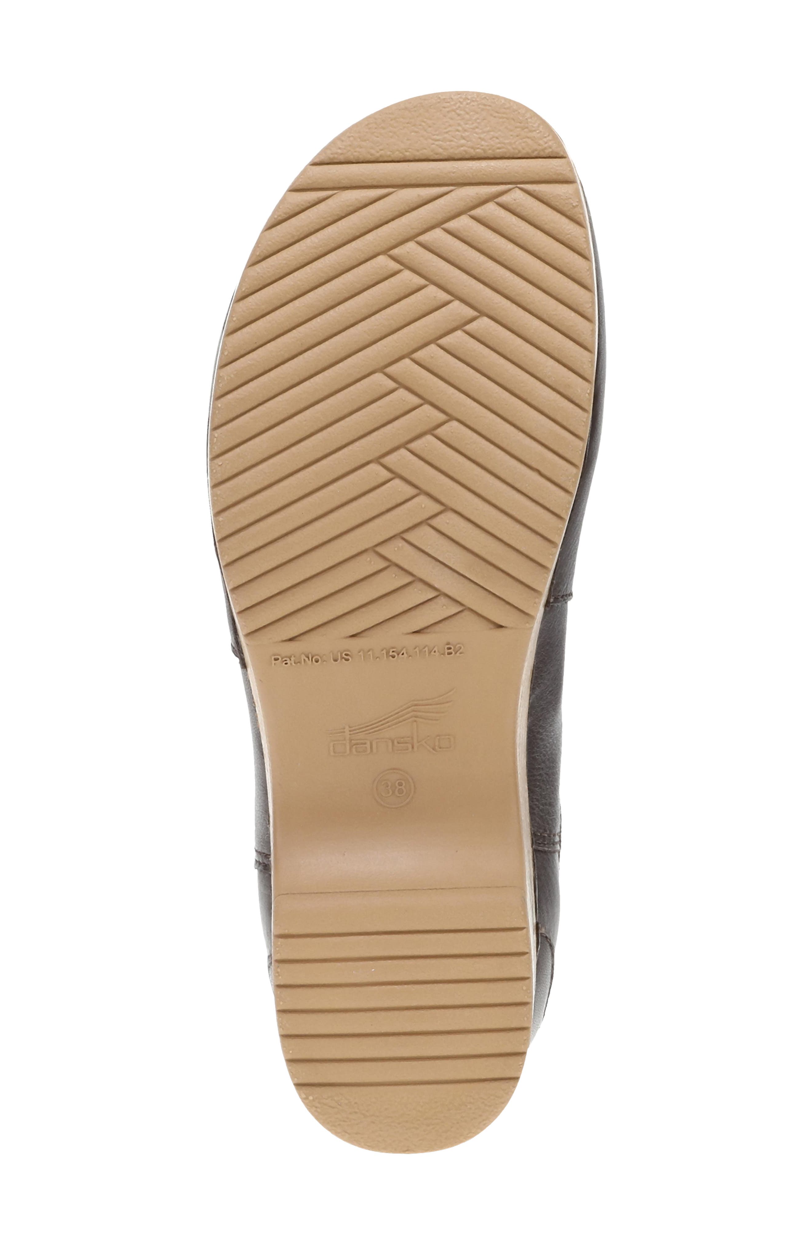 Becka Chelsea Boot, Alternate, color, CHOCOLATE