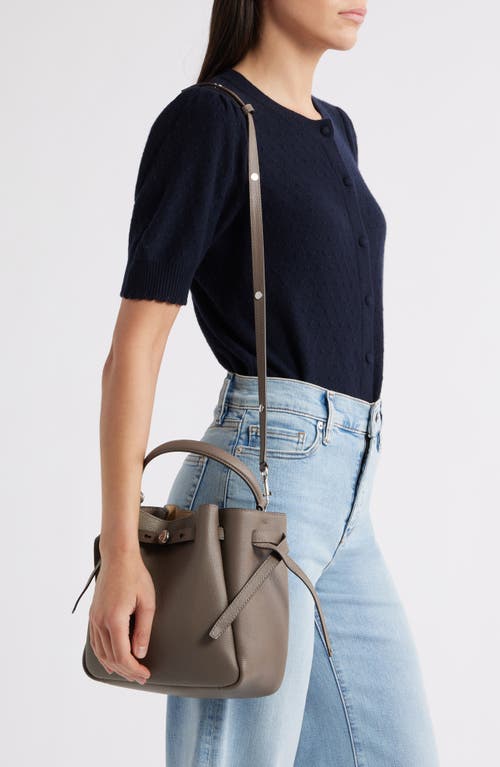 TORY BURCH TORY BURCH ROMY PEBBLE LEATHER BUCKET BAG