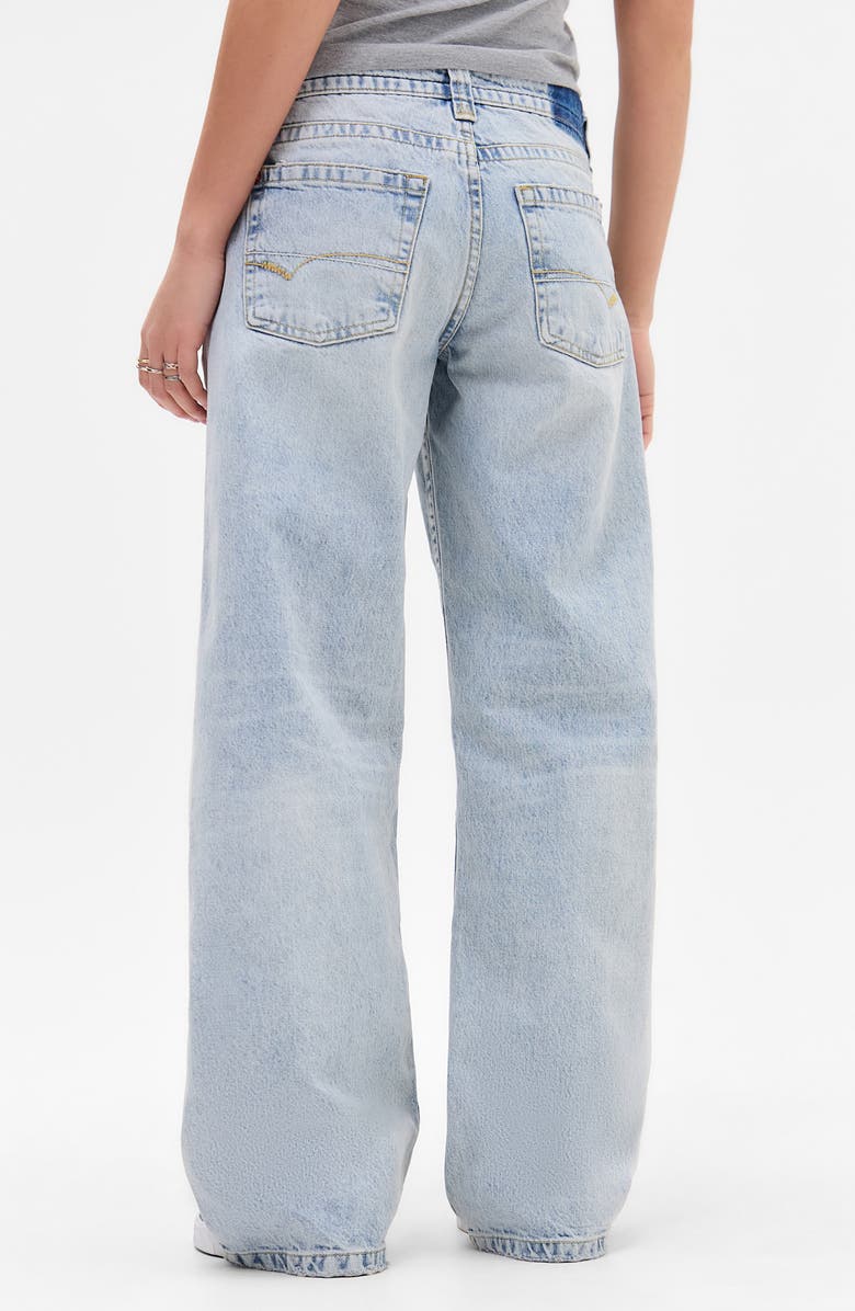 BDG Urban Outfitters Kayla Low Rise Wide Leg Jeans, Alternate, color, Bleach