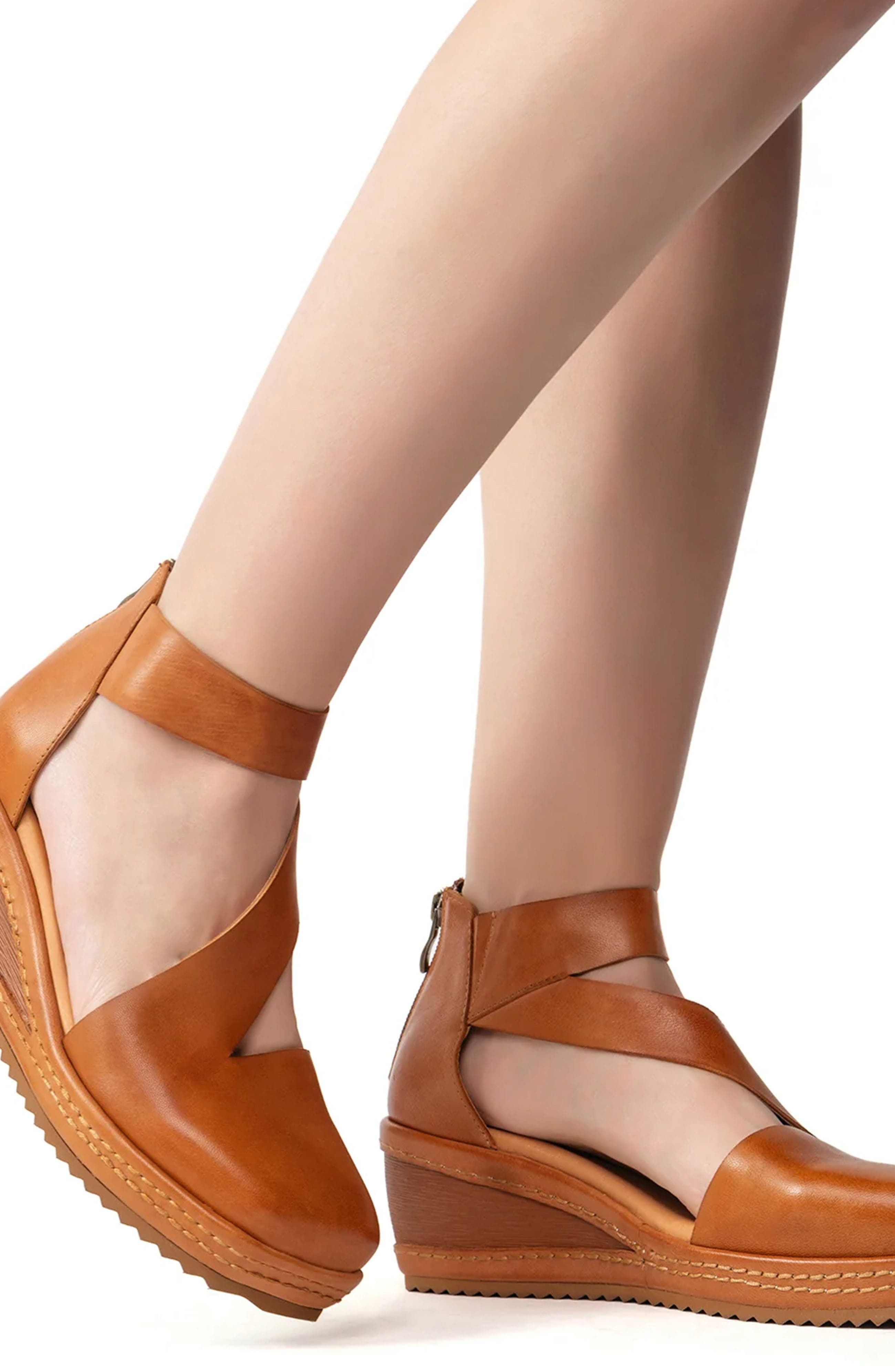 Suki Wedge Sandal, Alternate, color, CAMEL