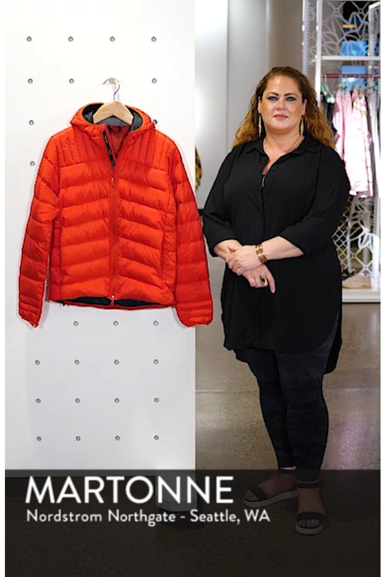 Brookvale Slim Fit Hooded Down Jacket video