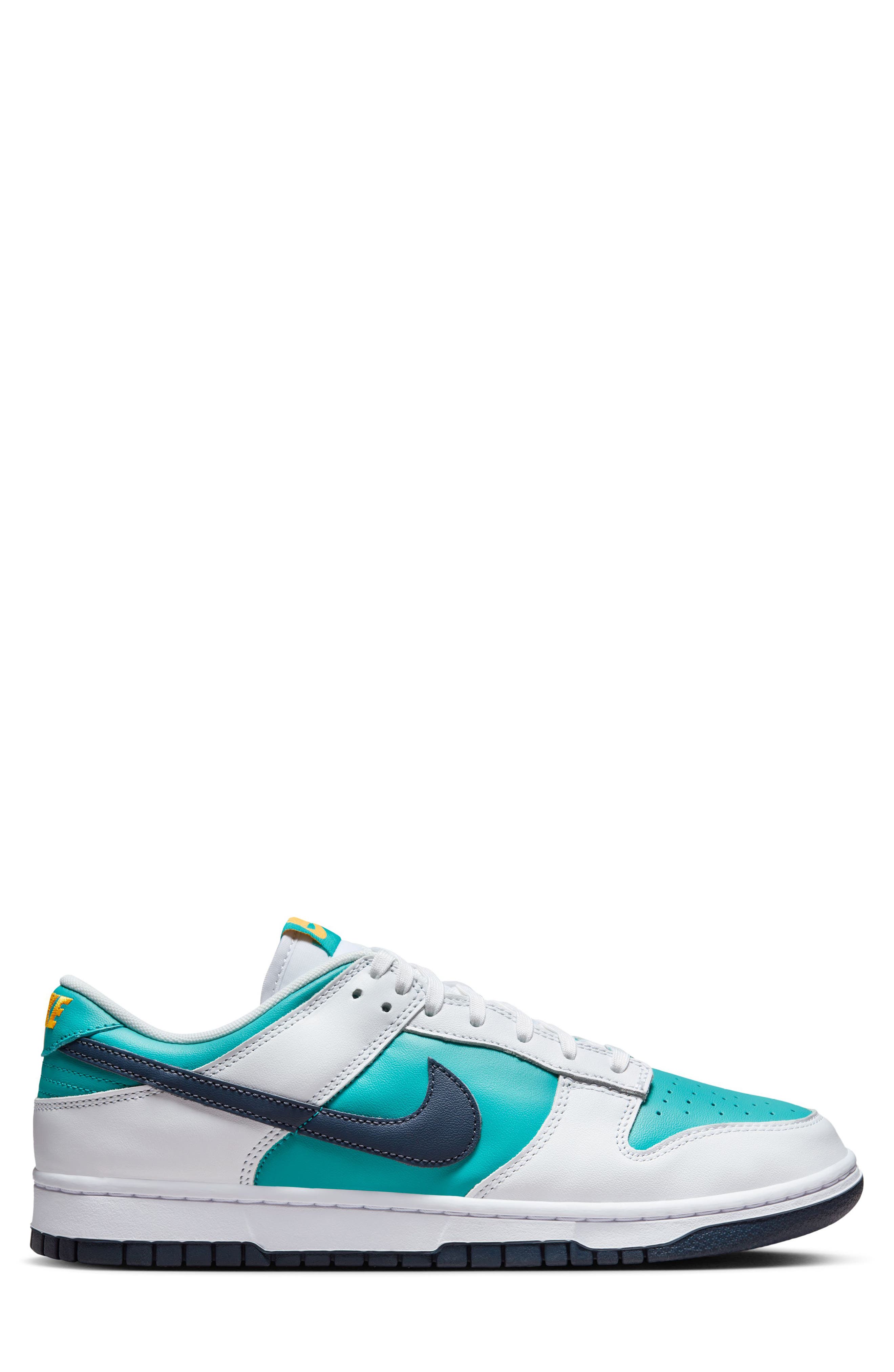 Nike Dunk Low Retro Sneaker, Alternate, color, 