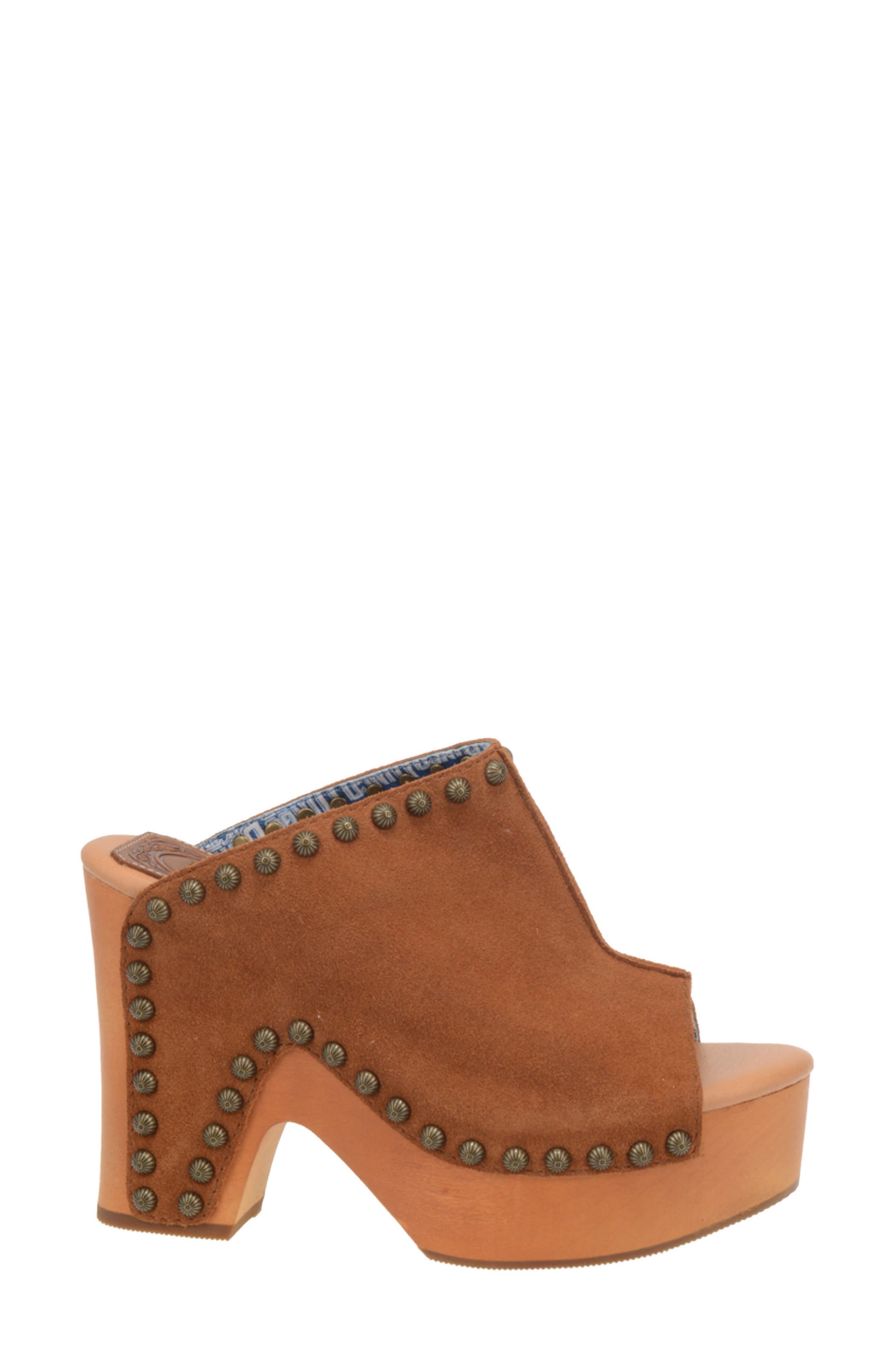 Dingo Peace 'n Love Clog, Alternate, color, 