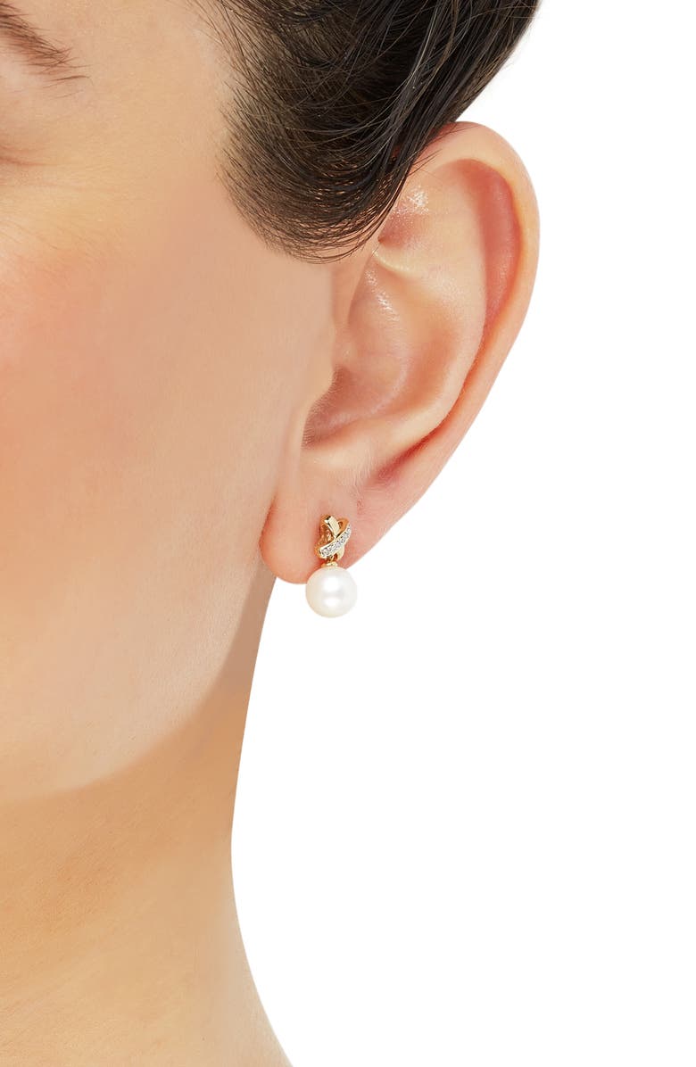 Frankie & Zoe 14K Gold Diamond & Freshwater Pearl Crisscross Stud Earrings, Alternate, color, 